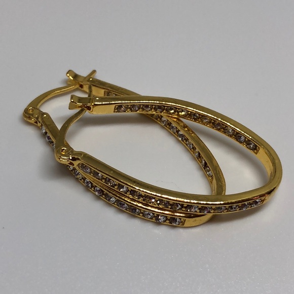 9k gold filled stones LG huggie back earrings - Picture 6 of 7